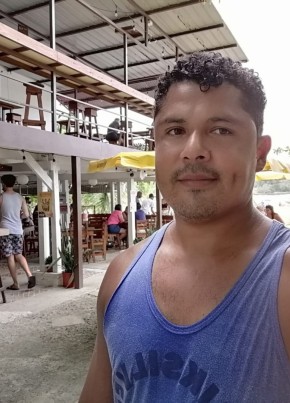 Jeison Gaitan, 20, República de Costa Rica, San José (San José)