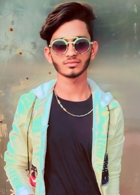 Dhuux, 18, India, Ahmedabad