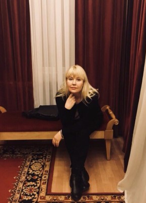 Аня, 48, Россия, Казань