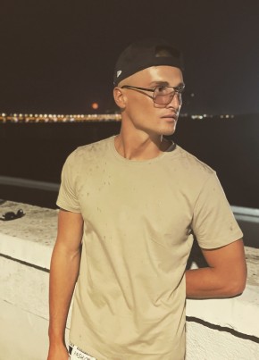 Фёдор, 25, Россия, Саратов