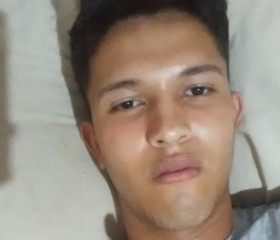 Vinicius, 20 лет, Porto Alegre