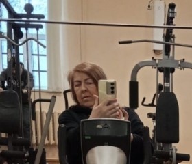 Zlata, 58, Saint Petersburg