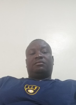 Ambiorys Michel, 34, República de Santo Domingo, Villa Francisca