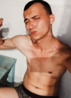 Oleg, 27, Russia, Saint Petersburg