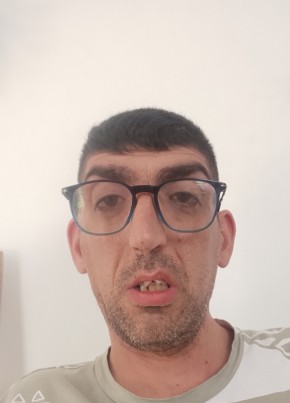 Giuseppe из Bari 36 лет