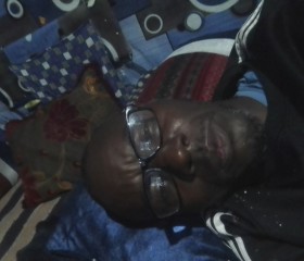 Mamadou, 25 лет, نواكشوط