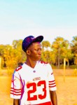 Laminmanneh, 18, Engels