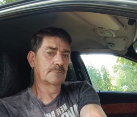 Andrey, 58, Insar