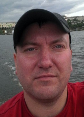 Александр из Екатеринбурга 42 года