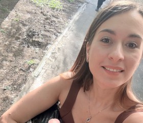Yulya, 35, Moscow