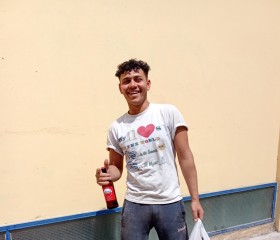 Ahmad, 25, Athens