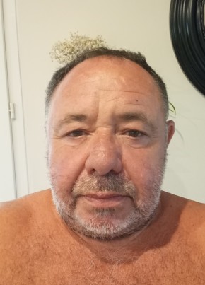 Fred из Alès 56 лет