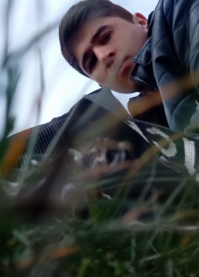Дима из Лобни 18 лет