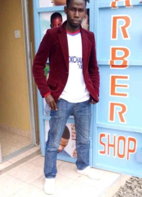 rodger wafula, 28, Kenya, Nairobi