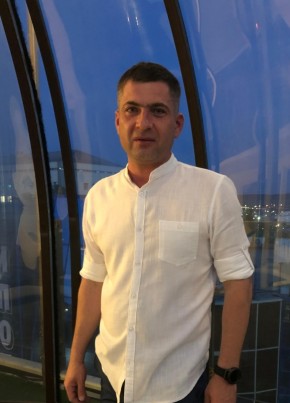 R A из Армавира 34 года