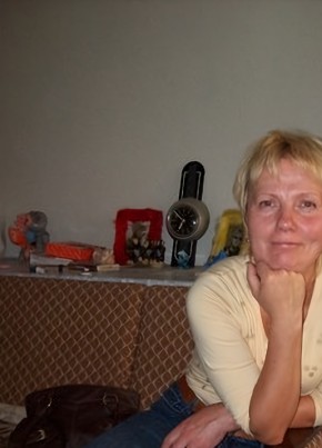 Татьяна, 68, Россия, Екатеринбург