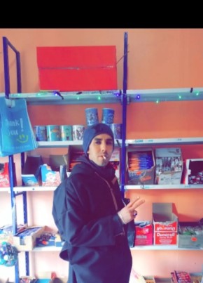 اسامة, 26, Algeria, Constantine