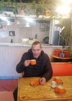 Евгений, 44, Россия, Среднеуральск