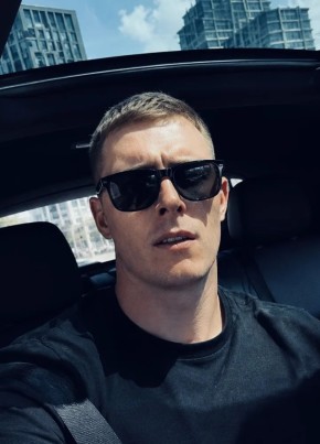 Андрей из Новосибирска 36 лет