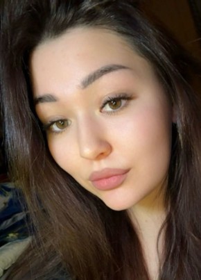 Полина