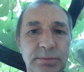 Виктор, 56 лет, Чернівці