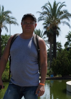 Dmitriy, 48, Russia, Moscow