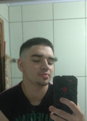 Matheus Rissi, 19, Brazil, Videira