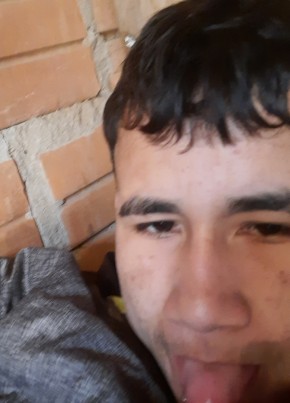 LUIS из Asunción 20 лет
