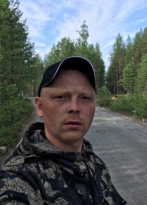 Иван, 34, Россия, Сегежа