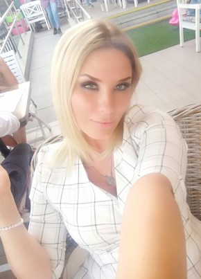 Ю-лия, 41, Россия, Саратов