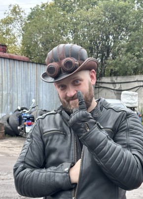 Виктор из Мурманска 38 лет