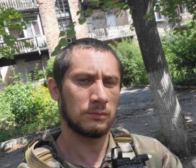 Анатолий, 28 лет, Костянтинівка (Донецьк)
