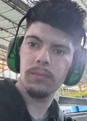 Wellington Perei из Joinville 21 год
