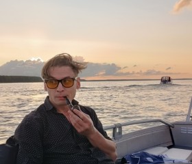 Artem, 27, Saint Petersburg