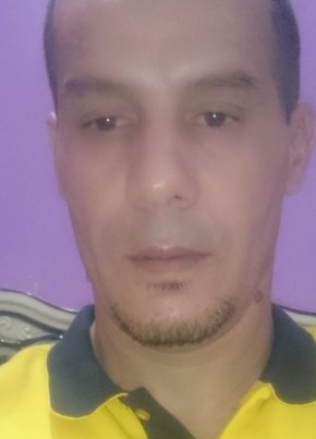 Adem, 44, People’s Democratic Republic of Algeria, Bordj el Kiffan