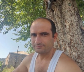 Armen, 37, Yerevan
