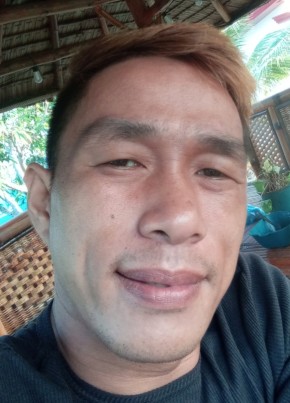 Dong из Panabo 33 года