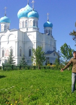 Олег, 36, Россия, Кострома