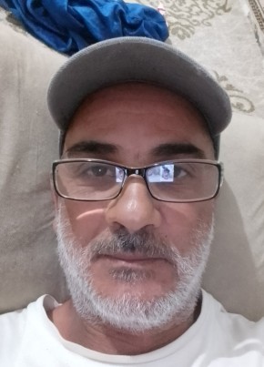 Hakim из Algiers 50 лет