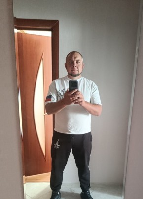 Валерий из Ростова-на-Дону 42 года