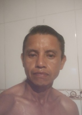 Denilson из Manáos 37 лет