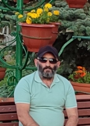 Арман из Калуги 46 лет