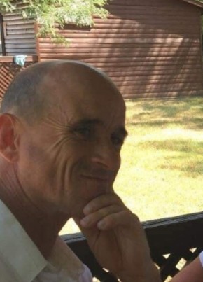 Zsolt из Fügöd 53 года