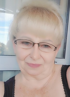 Irina из Karlsruhe 64 года