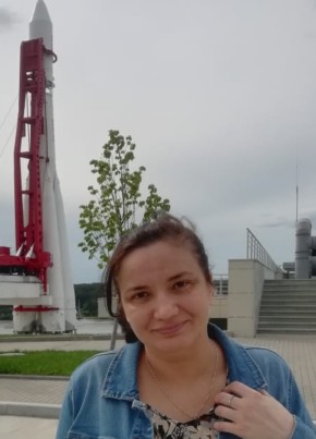 Елена, 49, Россия, Калуга