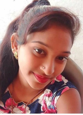 Kajal, 22, India, Surat