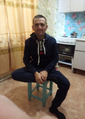 алексей, 38, Россия, Новобурейский