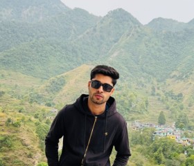 Aarav Malik, 26, Mount Isa