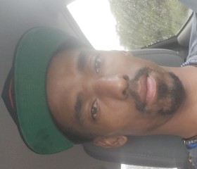Jonathan, 26, San Diego