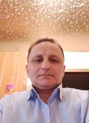 Араз, 54, Россия, Колпино